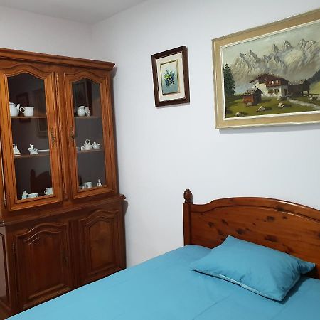 Apartamento Moriones III Apartment Torrevieja Exterior photo